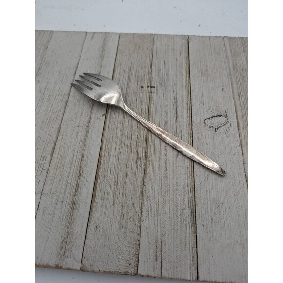 Oneida Community Silverplate Enchandment Gentle Rose Flatware Cold Meat Fork - Picture 4 of 7